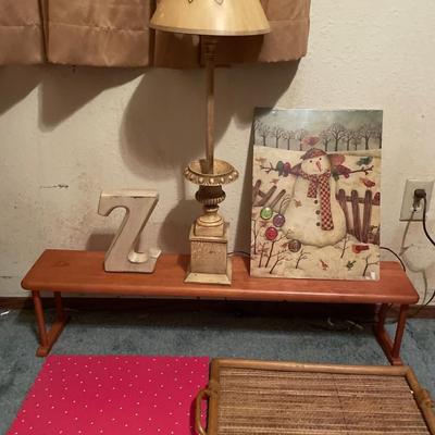 Lamp, shelving unit, Perplus toy, Z, metal tray and wood tray and metal snowman