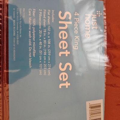 Lenox and Home Accents King Size Bedding (GB-DW)