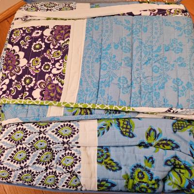 Lenox and Home Accents King Size Bedding (GB-DW)