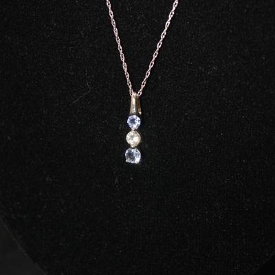 10K White Gold Chain 18" w/ 10K Tourmaline Pendant 0.7g
