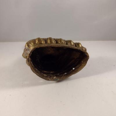 Metal Buddha Figurine