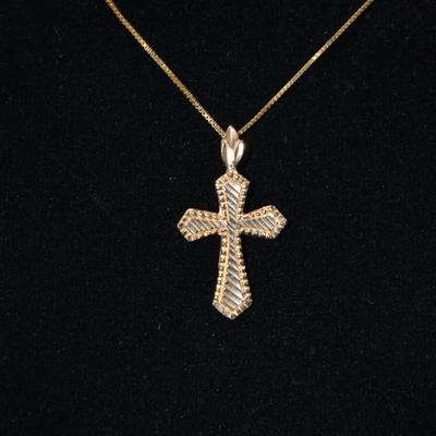 14K Gold Box Chain 22.5" with 14k Gold Cross Pendant 2.9g