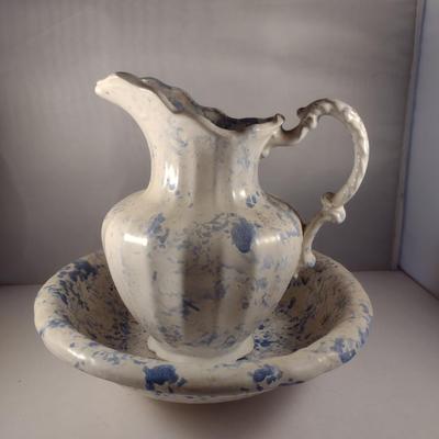 Ceramic Pitcher and Basin