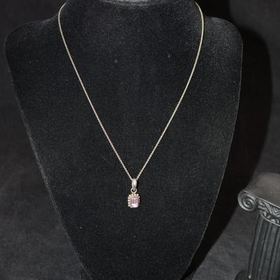 925 Sterling Chain 16" with 925 Amethyst Pendant 3.2g