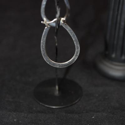925 Sterling Slim Oval Hoop Earrings 2.7g