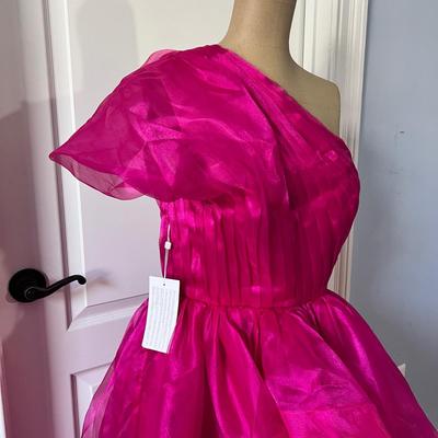 New w Tags Evening Gown Sz SM