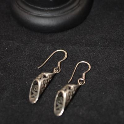 925 Sterling Cylinder Filigree Drop Earrings 2.8g