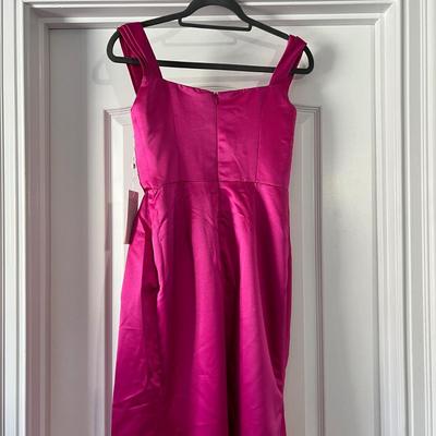 New w Tags Formal Gown Sz SM
