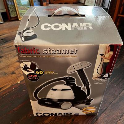 1298 Conair Fabric Steamer Model GS7R