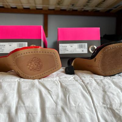 2 Pairs Vince Camuto 