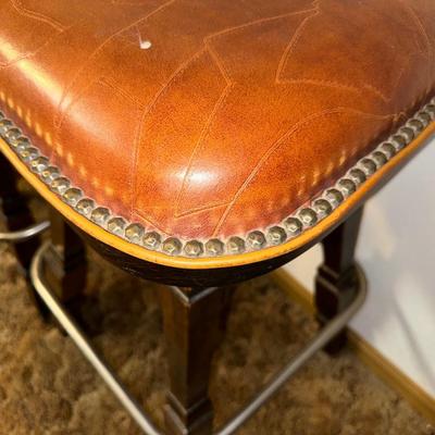 4 LEATHER TOP BAR STOOLS
