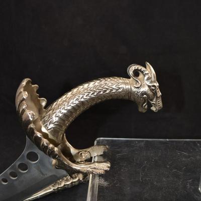 Decorative Defender Fantasy Dagger w/ Sheath