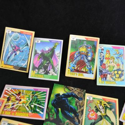 Lot of 36 Marvel 1991 Super Hero Super Villain Collectable Cards