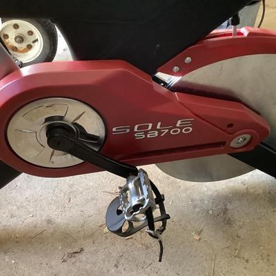 G745 Sole SB700 Exercise Bike