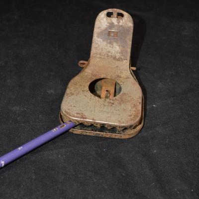 Antique Early Model Elgin Rat Trap Working
