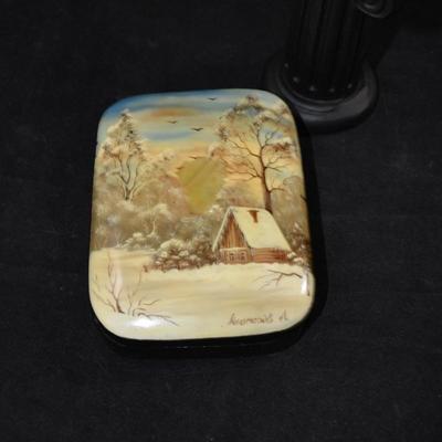 Mother of Pearl Inlay Eastern European Trinket Box 4"x3"x1"