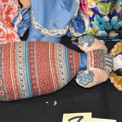 Dolls of Different Countires