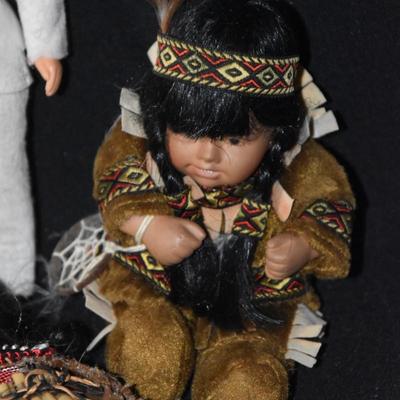 More Dolls Of Different Countries