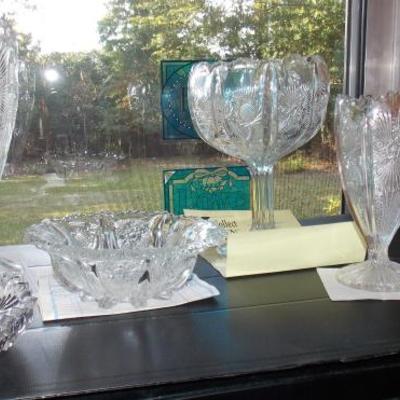 Bryce Higbee Paneled Thistle glassware