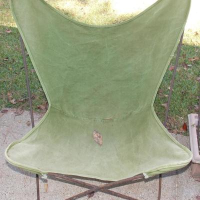 Vintage butterfly chair 