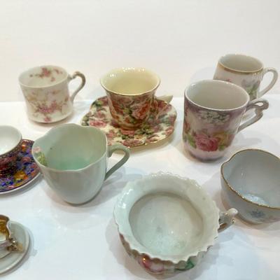 Lot of Tiny Porcelain Tea Cups