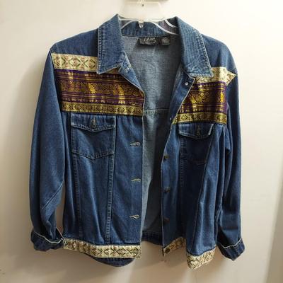 Large/XL Denim Jackets and more (GB-BBL)