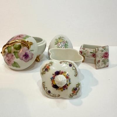 Lot of Vintage Trinket Boxes