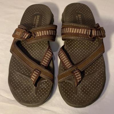 Merrell, Teva, Sketchers, & More Outdoor Adventure Shoes, Size 8/9 (PC-HS)