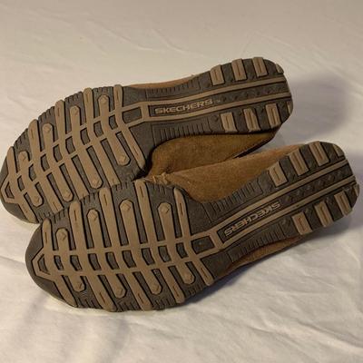 Merrell, Teva, Sketchers, & More Outdoor Adventure Shoes, Size 8/9 (PC-HS)