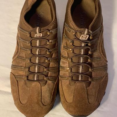 Merrell, Teva, Sketchers, & More Outdoor Adventure Shoes, Size 8/9 (PC-HS)