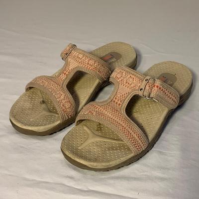 Merrell, Teva, Sketchers, & More Outdoor Adventure Shoes, Size 8/9 (PC-HS)