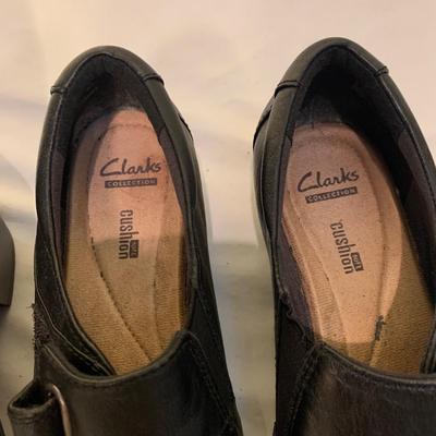 Clarks Shoes & More, Womenâ€™s Size 8 (PC-HS)