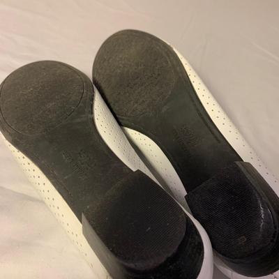 Large Collection of Flats & Loafers, Womenâ€™s Size 7-9 (PC-HS)