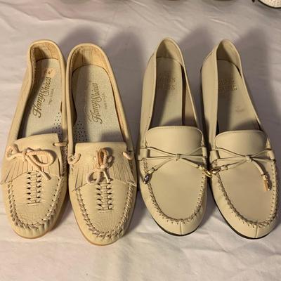 Large Collection of Flats & Loafers, Womenâ€™s Size 7-9 (PC-HS)