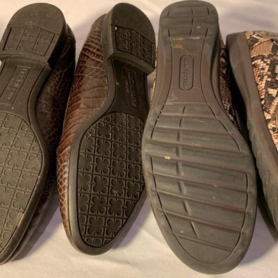 Large Collection of Flats & Loafers, Womenâ€™s Size 7-9 (PC-HS)