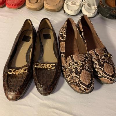 Large Collection of Flats & Loafers, Womenâ€™s Size 7-9 (PC-HS)