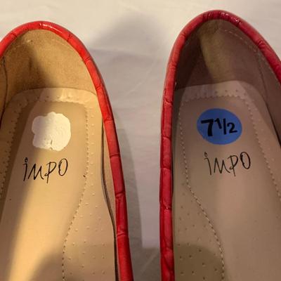 Large Collection of Flats & Loafers, Womenâ€™s Size 7-9 (PC-HS)