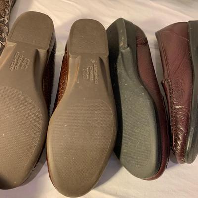 Large Collection of Flats & Loafers, Womenâ€™s Size 7-9 (PC-HS)