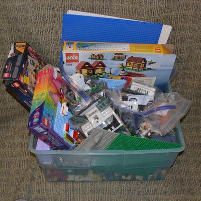 Huge Tub of Misc. LEGO Toys, Box Sets, Instruction Manuals