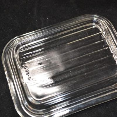 Vintage Lot of Butterfly Gold Pyrex Dishes