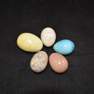 Lot of 5 Alabaster & Agate Eggs