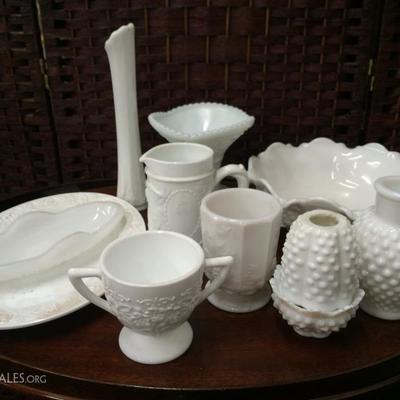 Lot of 10 Milk Glass Pieces