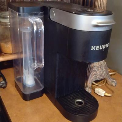Keurig Single Cup Brewing System Model K910