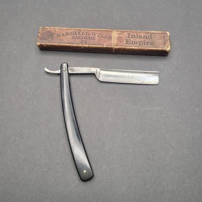 Antique Marshall Wells Barber's Prince Straight Blade Razor