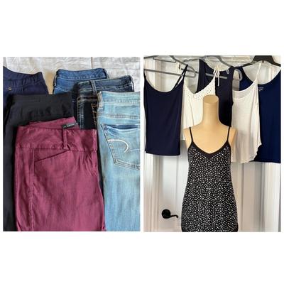 Lot Womenâ€™s Jeans, Pants, Tank Tops, Shorts Sz SM