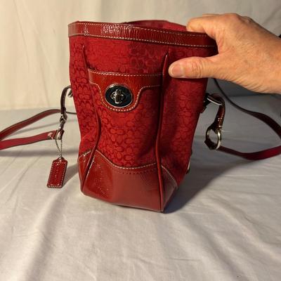 Pair of Signature Coach Logo Purses (PC-RG)