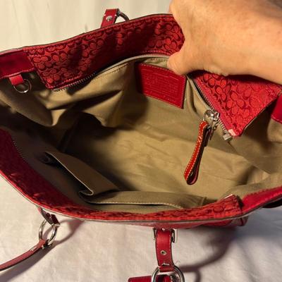 Pair of Signature Coach Logo Purses (PC-RG)