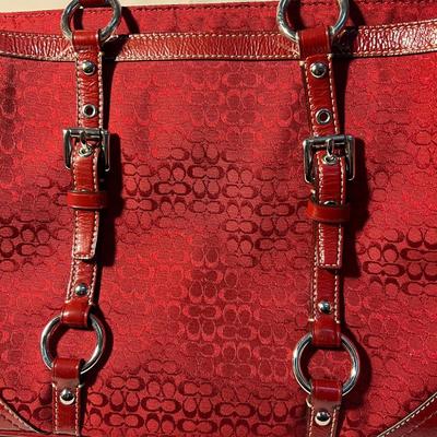 Pair of Signature Coach Logo Purses (PC-RG)