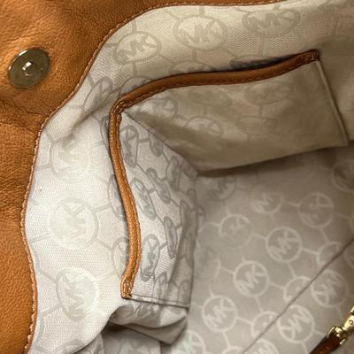 MICHEAL KORS ~ Authentic Leather Chestnut Shoulder Bag