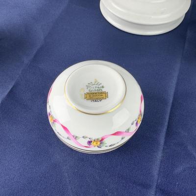 842 White Porcelain Reticulated Compote With Covered Porcelain Egg Boxes